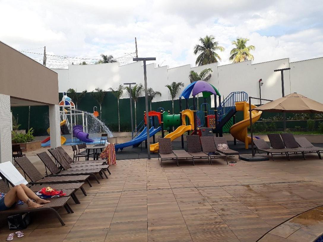 Em Olimpia: Divertido Próximo Ao Thermas Dos Laranjais Apartment